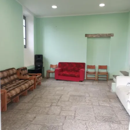 Hostal Del Quadrifoglio Ameno