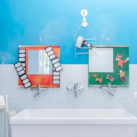 Del Quadrifoglio Hostal Ameno