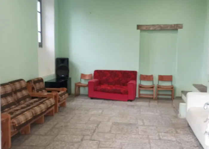 Hostel Del Quadrifoglio Ameno